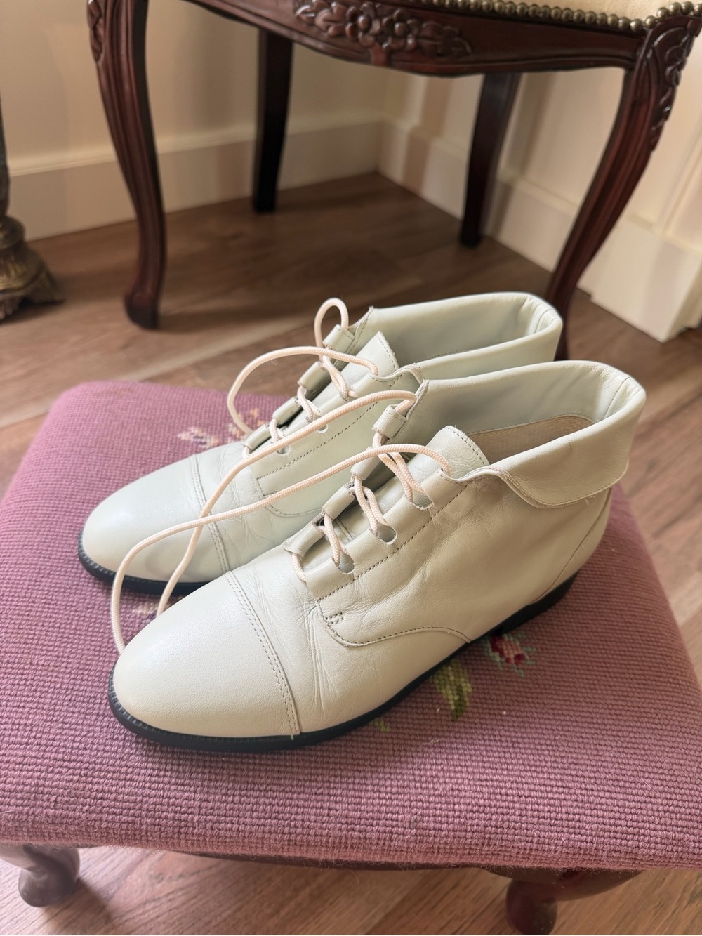 Lace-Up Ankle Boots in Light Cream Leather